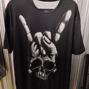 Black Graphic T-Shirt with Skull Design